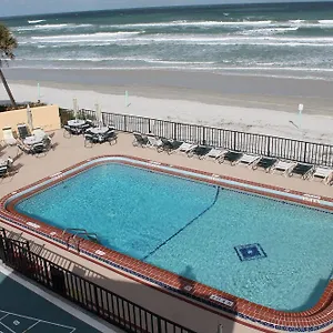 Grand Prix Front Motel Daytona Beach