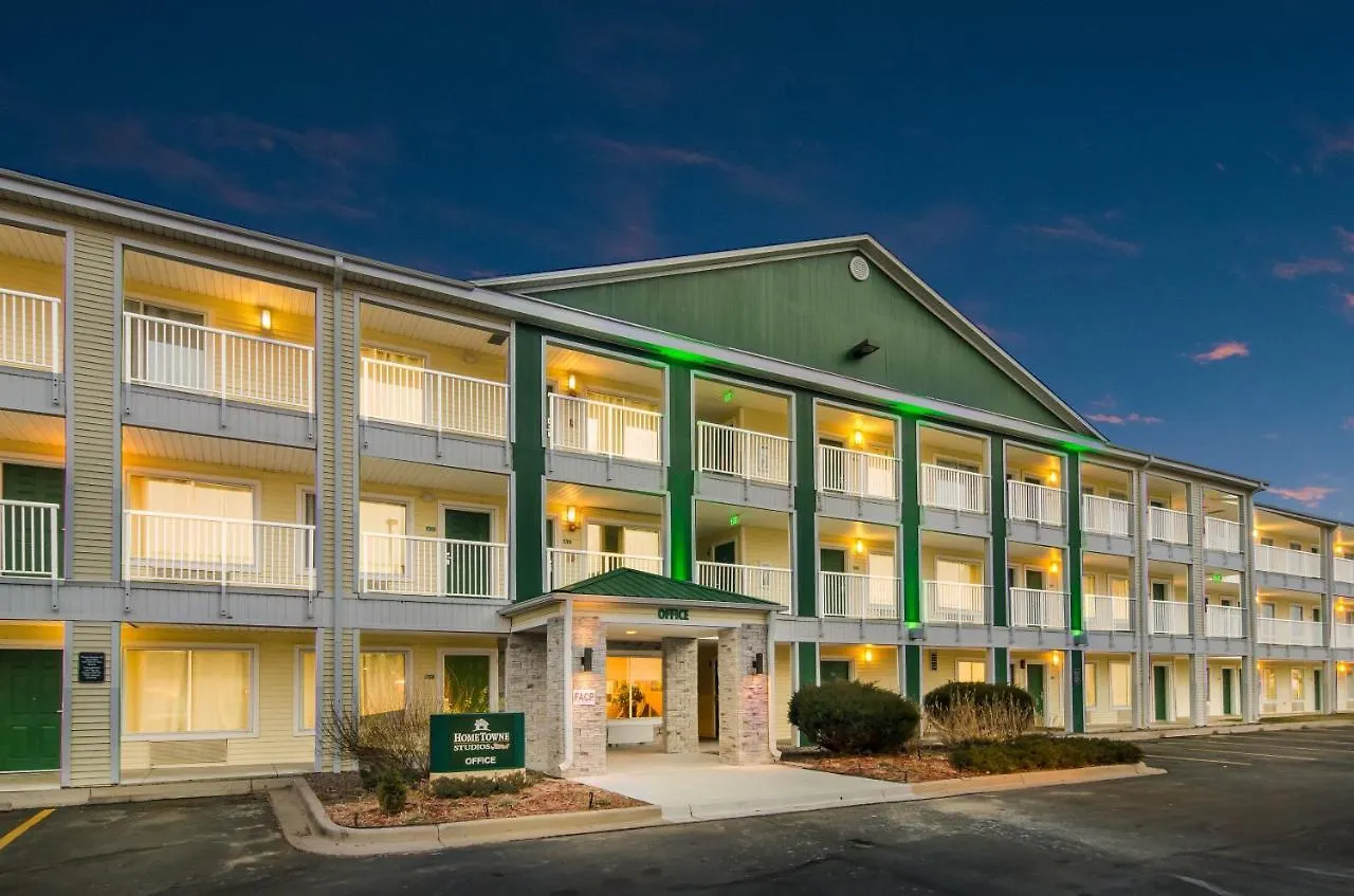 Hometowne Studios By Red Roof Denver - Glendale/ Cherry Creek Motel